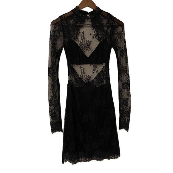NBD Delilah Lace Long sleeve Sheer Overlay Mini BodyCon Sheath Dress - Picture 7 of 16